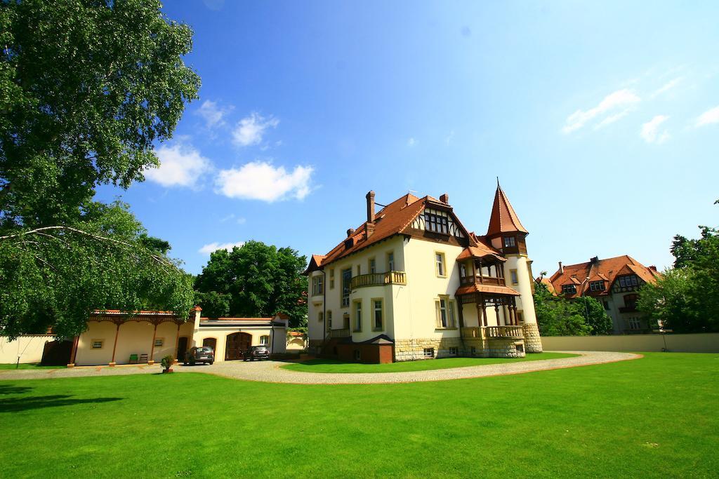 Hotel Palacyk Legnica Exterior foto