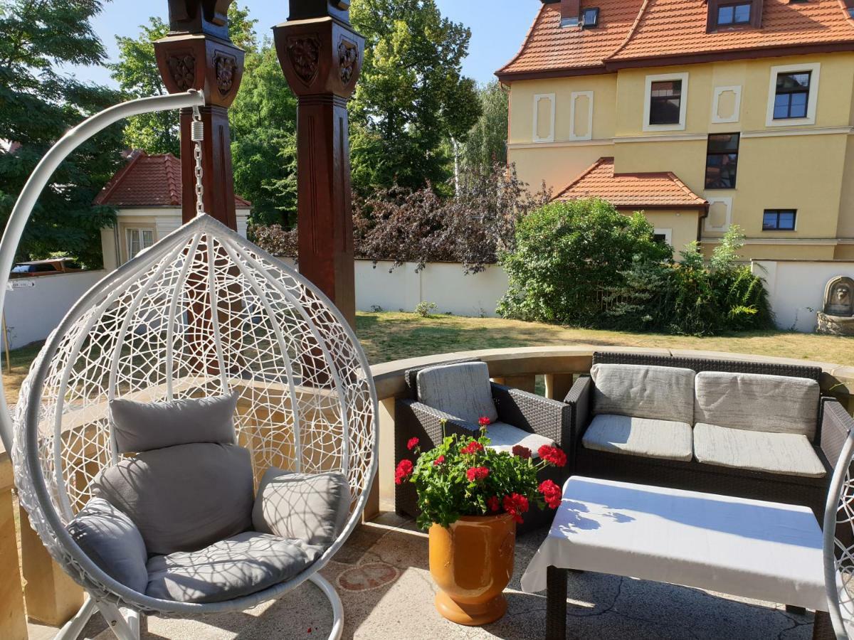 Hotel Palacyk Legnica Exterior foto